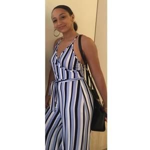 Meet your Posher, Naya